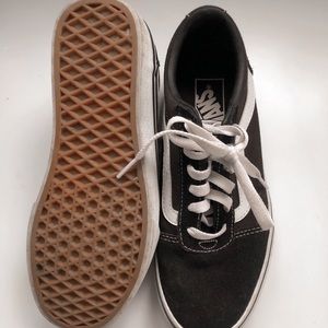 black vans sneakers